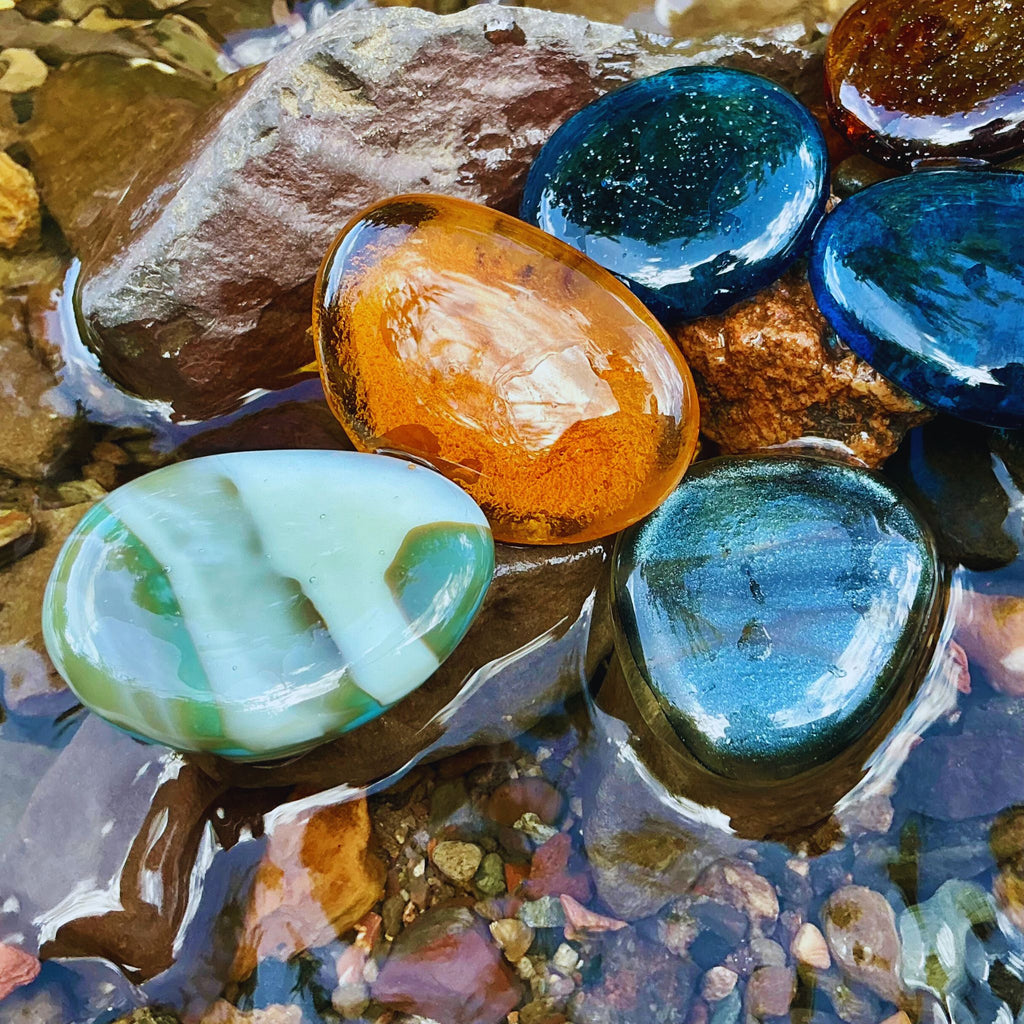 Cremation Ashes Pocket Pebble.
